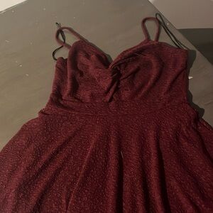 Dark maroon, women’s medium, short dress
